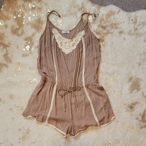 Pretty Woman Vibes! Taupe polka-dot romper